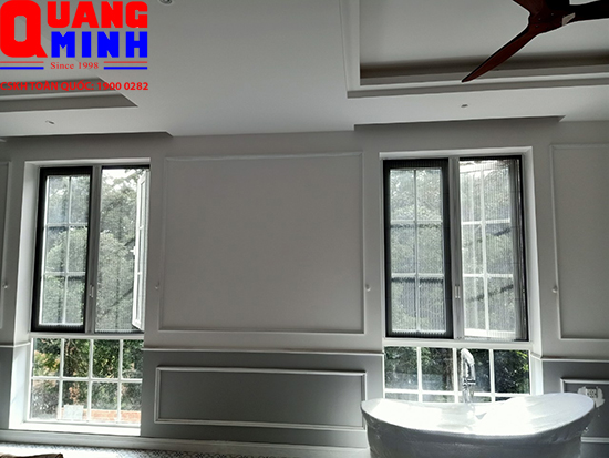 Thi công cửa lưới chống muỗi tại Golden Boutique Hotel