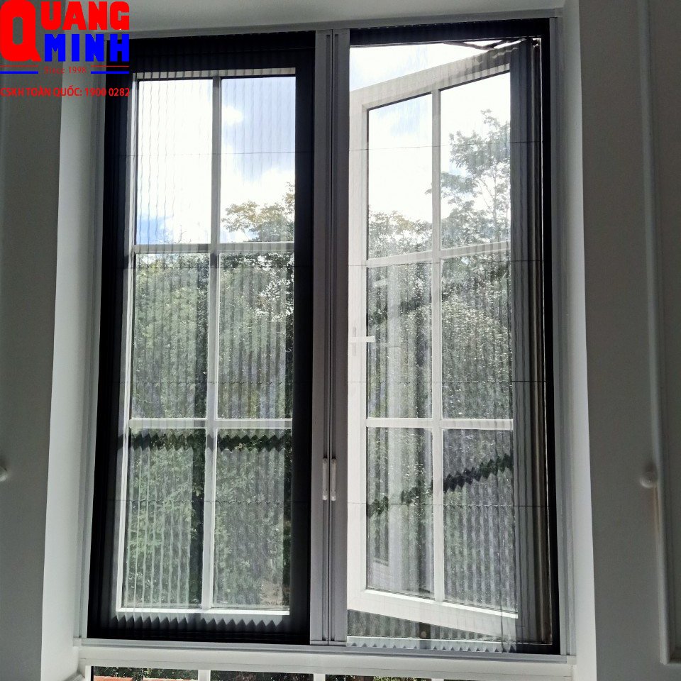 Thi công cửa lưới chống muỗi tại Golden Boutique Hotel